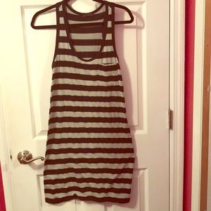 Sleeveless dress